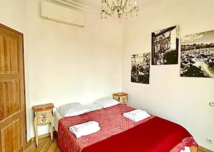 Appartement 3 Pieces 100m2 Balcon Centre Juan 2 Pas Des Plages