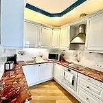 3 Pieces 100m2 Balcon Centre Juan 2 Pas Des Plages Antibes