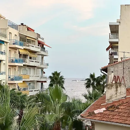 3 Pieces 100m2 Balcon Centre Juan 2 Pas Des Plages Antibes