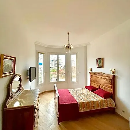 דירה 3 Pieces 100m2 Balcon Centre Juan 2 Pas Des Plages