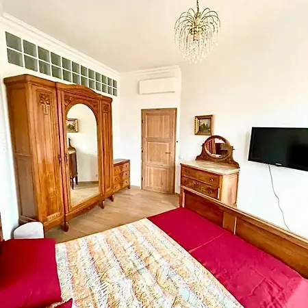 3 Pieces 100m2 Balcon Centre Juan 2 Pas Des Plages דירה *