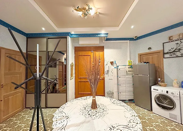 3 Pieces 100m2 Balcon Centre Juan 2 Pas Des Plages דירה