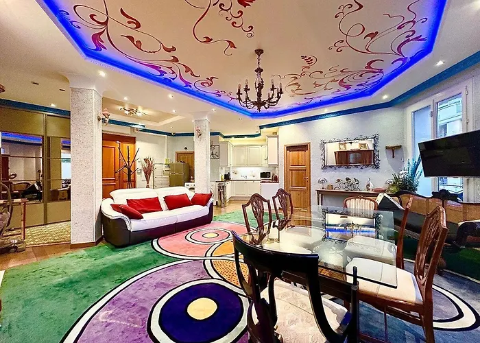 3 Pieces 100m2 Balcon Centre Juan 2 Pas Des Plages דירה אנטיב